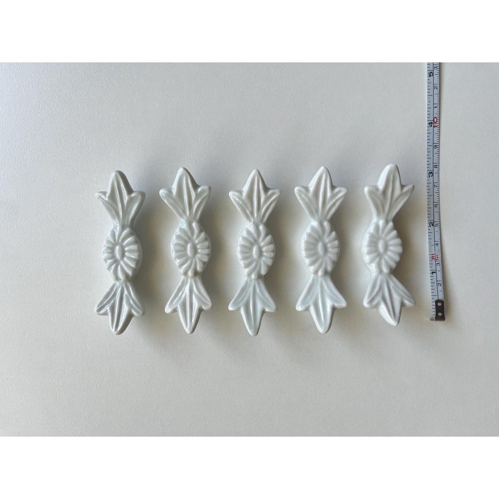 VTG Set of 5 blue glazed ceramic floral chopstick/utensil rests Handmade artisan - Picture 4 of 5